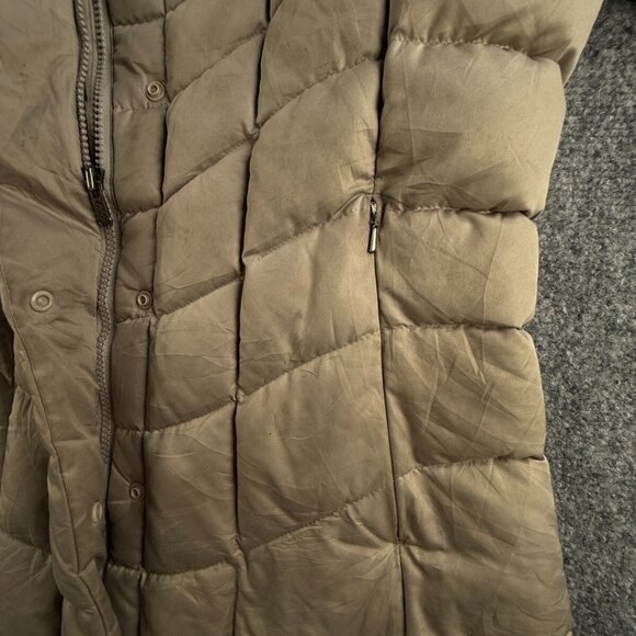 Patagonia Down Fill Puffer Jacket Coat Women Long Beige Hooded Medium Full Zip - Picture 15 of 16
